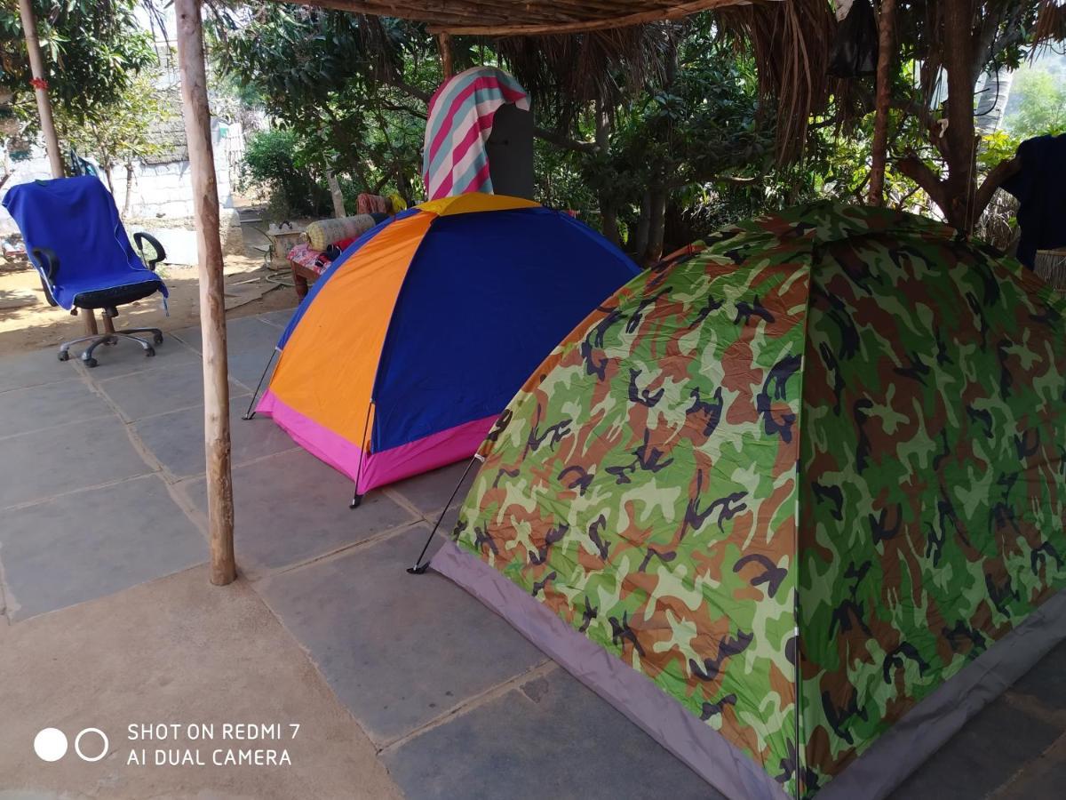 Drunken Monkey Camping Site 호텔 함피 외부 사진